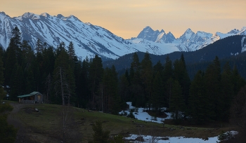 Morgendämmerung / ***