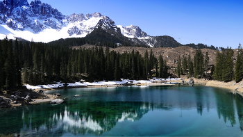 Paradies "Karer" See in Südtirol bei den Latemar Dolomiten Italien..."The Natural World" / Paradies "Karer" See in Südtirol bei den Latemar Dolomiten Italien..."The Natural World" ...
https://www.youtube.com/watch?v=5dAzeDaq-KU&t=5s