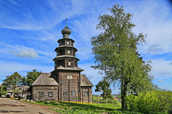 In Torschok / ***