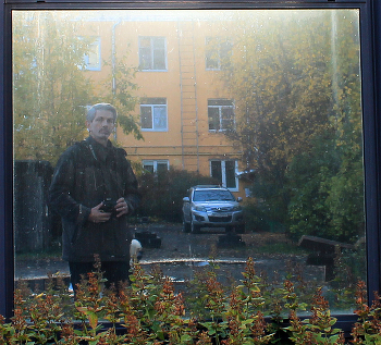 Selbstportrait / ***