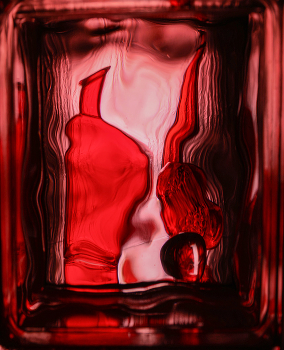  / ***