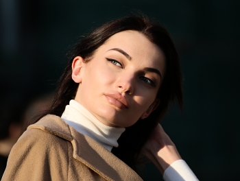 Julia / ***