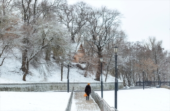 Haus am Fluss / ***