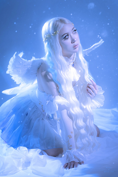 Love like winter / Warn your warmth to turn away, Here it's december