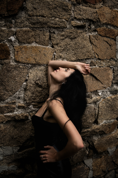 Leila / ***