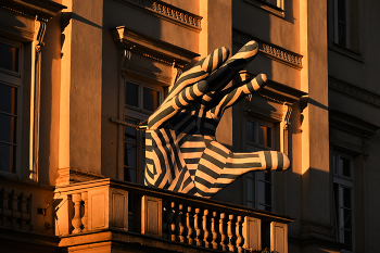 Hand / ***