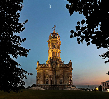 Dubrovitzy / ***