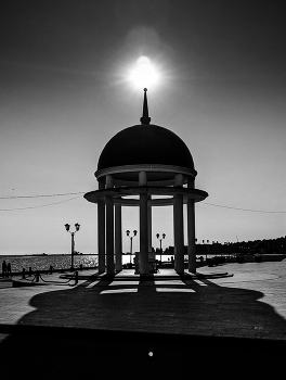 Rotunda / ***