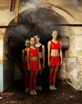 Children of the Underground / ***