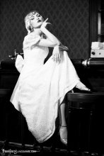Monroe? / ***