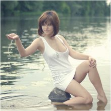 River / *****