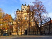 Golden Kirche / ***