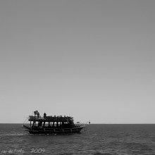 The Ship (B&W version) / *****