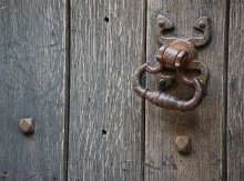 Knock ... / ***