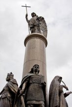Eine neue Gedenkstätte in Brest / ***