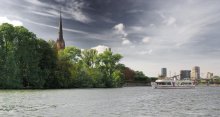 Ah, das weiße Boot ... / Frankfurt am Main