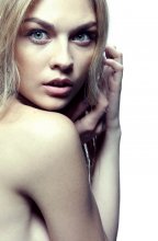 Nadia / _____