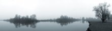fließenden langsam, atmet den Nebel ... / ***
