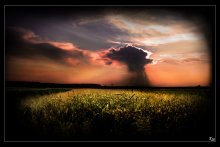"Kräftige Explosion" / ***