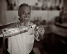 Also hier trinken wir? / ***