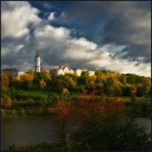 Irgendwo gibt es eine Stadt, ruhig wie ein Traum ... / ***