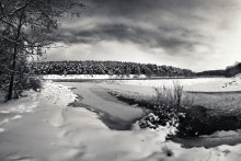 Knistern / ***