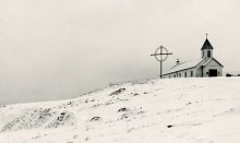 auf der Hut für den Frieden (im Winter) / ***