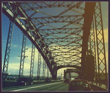 Brücke / .........