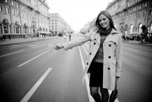 Lonely Avenue / ***