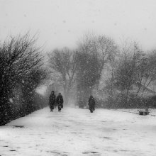 Winter .... in einem Kreis in einem Quadrat / ***