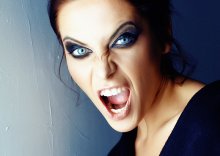 Shut up! / ***