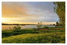 Evening Dnipro / ***