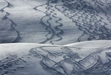 Snow-body-art / .....................