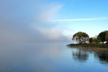 zwischen Nebel und Wasser / -----