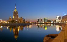 Moskau Abend. / ***
