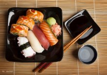 Sushi / ***
