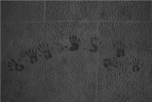 Hands ... / ............