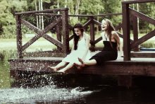 Lovesisters / ***