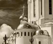 Domes / ***