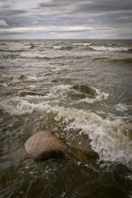 Das Meer, der Farbe des Meeres'''' / ***
