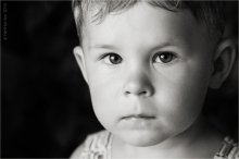 Max / ***
