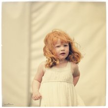 Ella / Golden girl