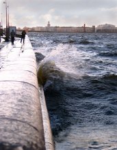 yanvarsky Sturm an der Newa / ***