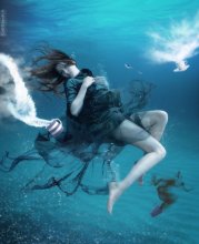 Underwater coffee / ***