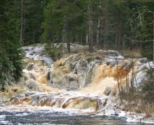 "Ruskealskie Wasserfällen." / ***