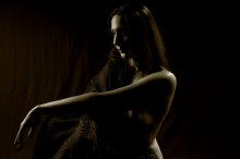 Geheimnis Schatten / ...........