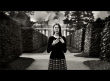 Über Alice / ***