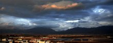 Industrie-und Gewerbegebiet / ---------------