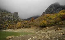 Herbst, Regen Krim / ***