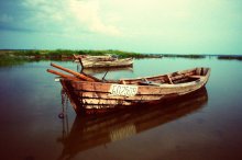 Boat's / ***